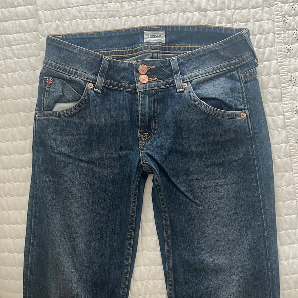 Womens Hudson boot cut jeans size 28 with 8” rise